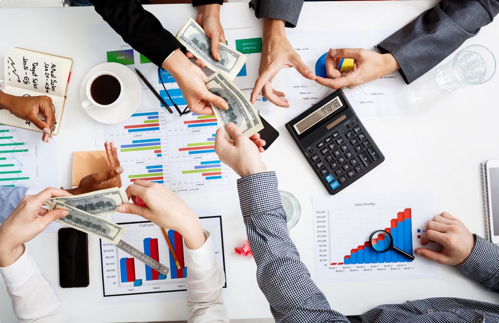 Catastrophe Averted: The Ultimate Guide to Financial Regulation Translation Compliance. financial experts on a negotiation table