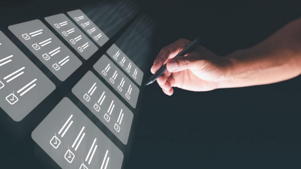 Your 2025 Guide to Financial Translation: How to Get Top Quality Without the Top Price. person working on data on a virtual screen
