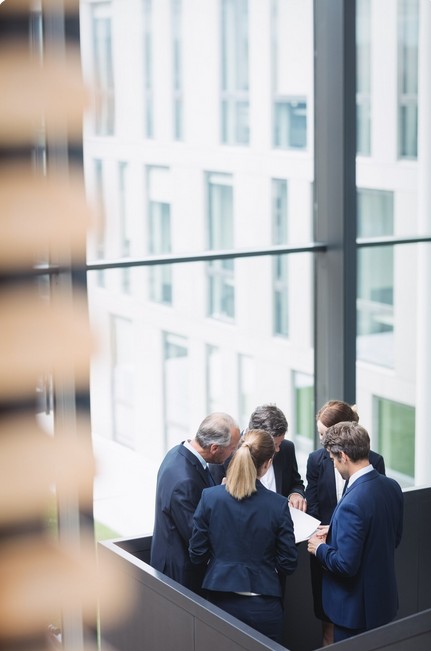 Unlock Your Global Voice: The Fintech's Definitive Guide to Flawless Translation. pesron at meeting