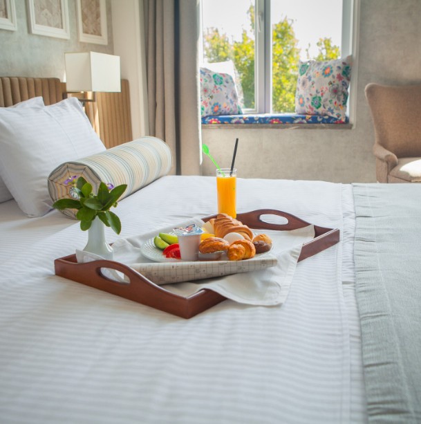 adventure tour guide safety briefing localization.jpg